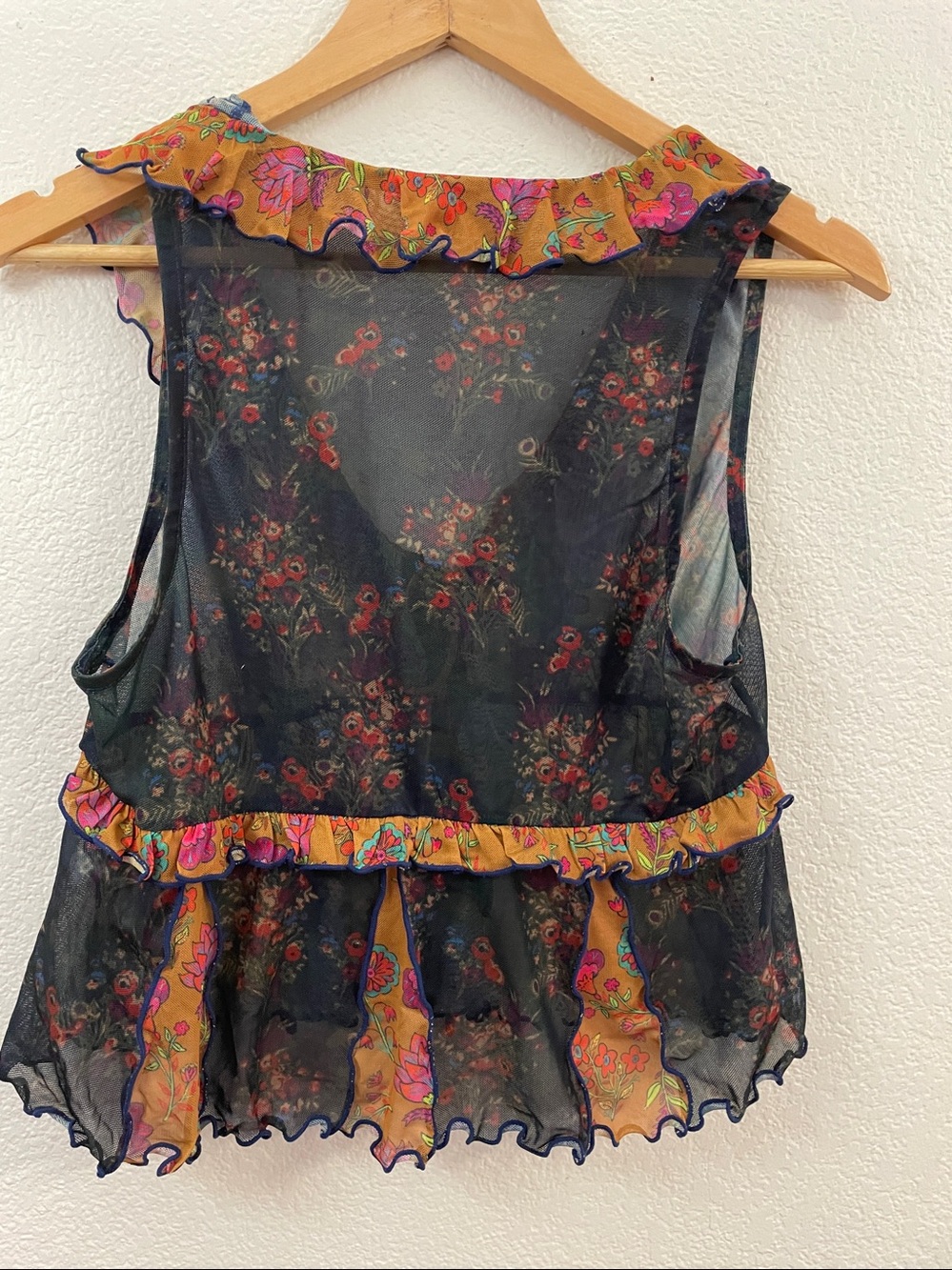 NATURAL LIFE Black Sheer Floral Ruffle Tie-Front Top whimsigoth y2k m - Picture 4 of 5